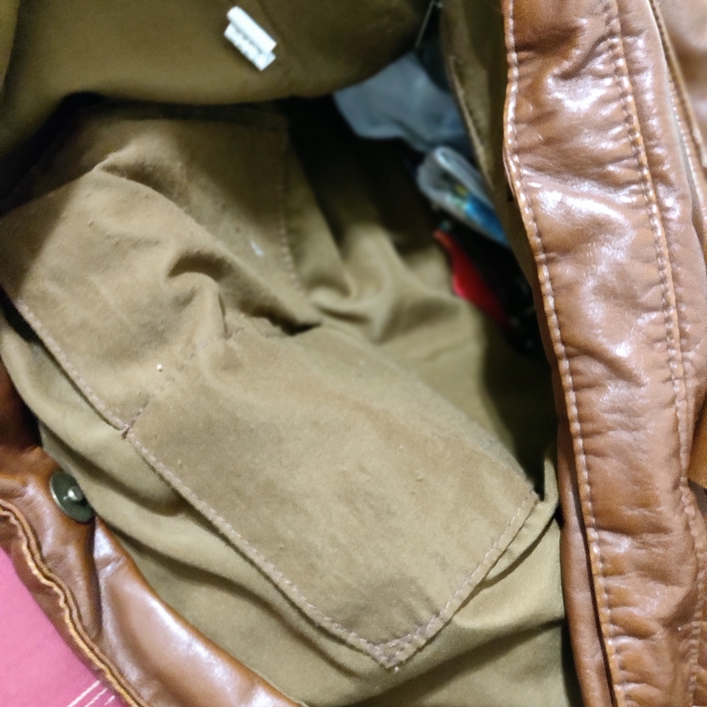 Handbag - Picture 4 of 5